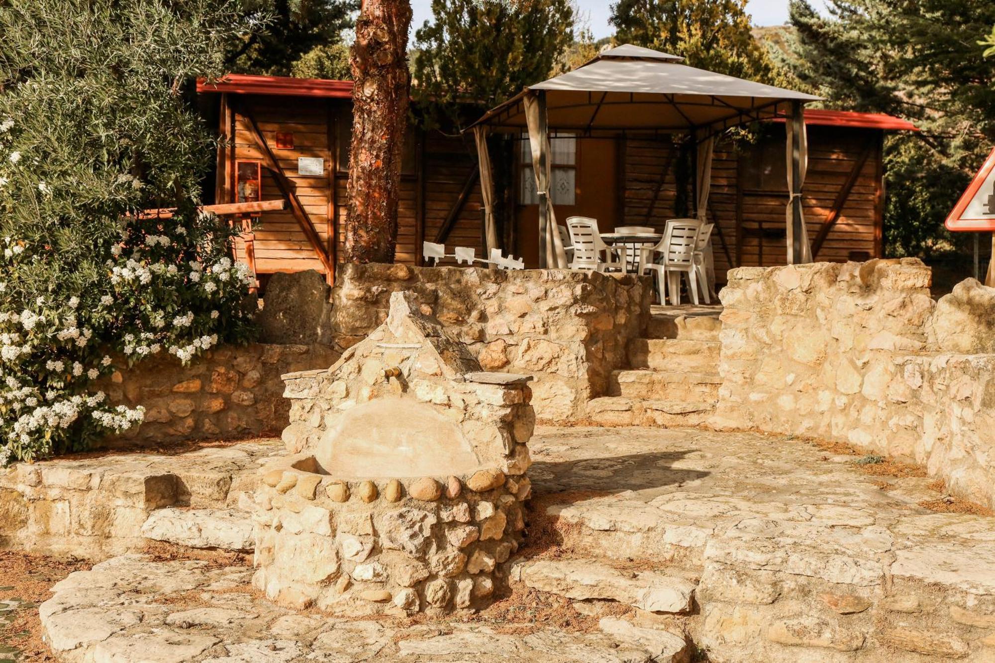 Camping Castillo De Loarre Exterior foto