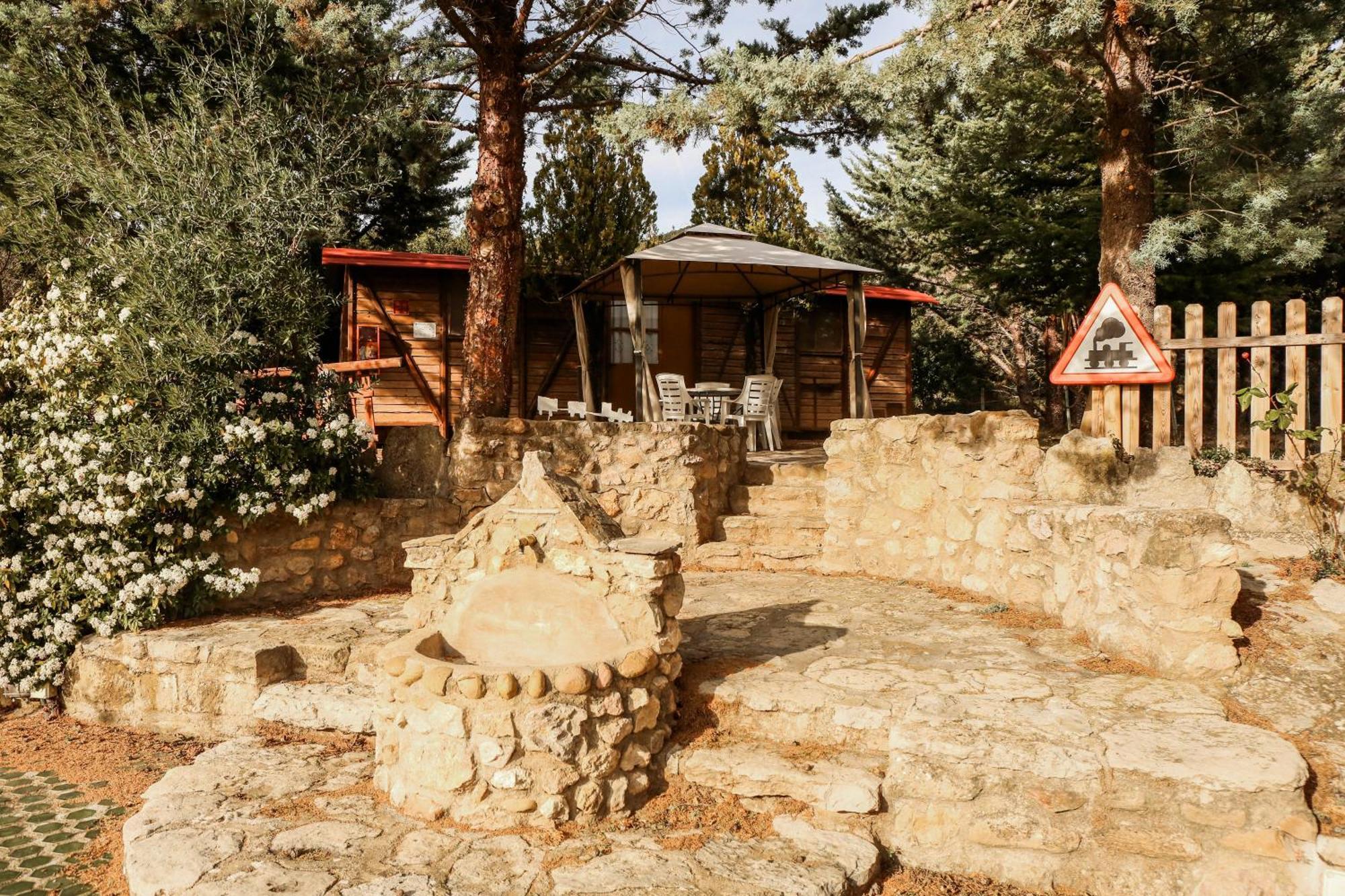 Camping Castillo De Loarre Exterior foto