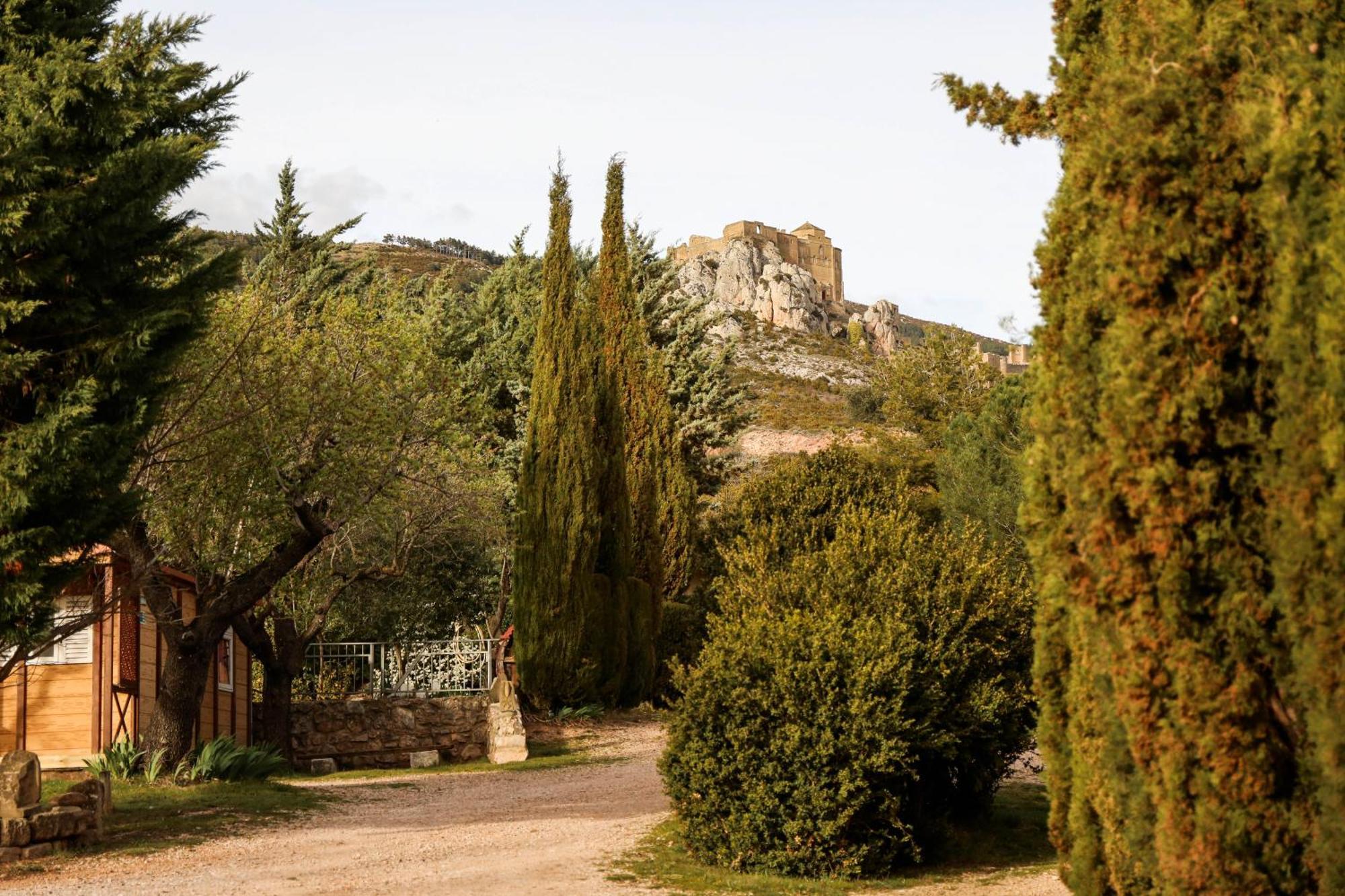 Camping Castillo De Loarre Exterior foto