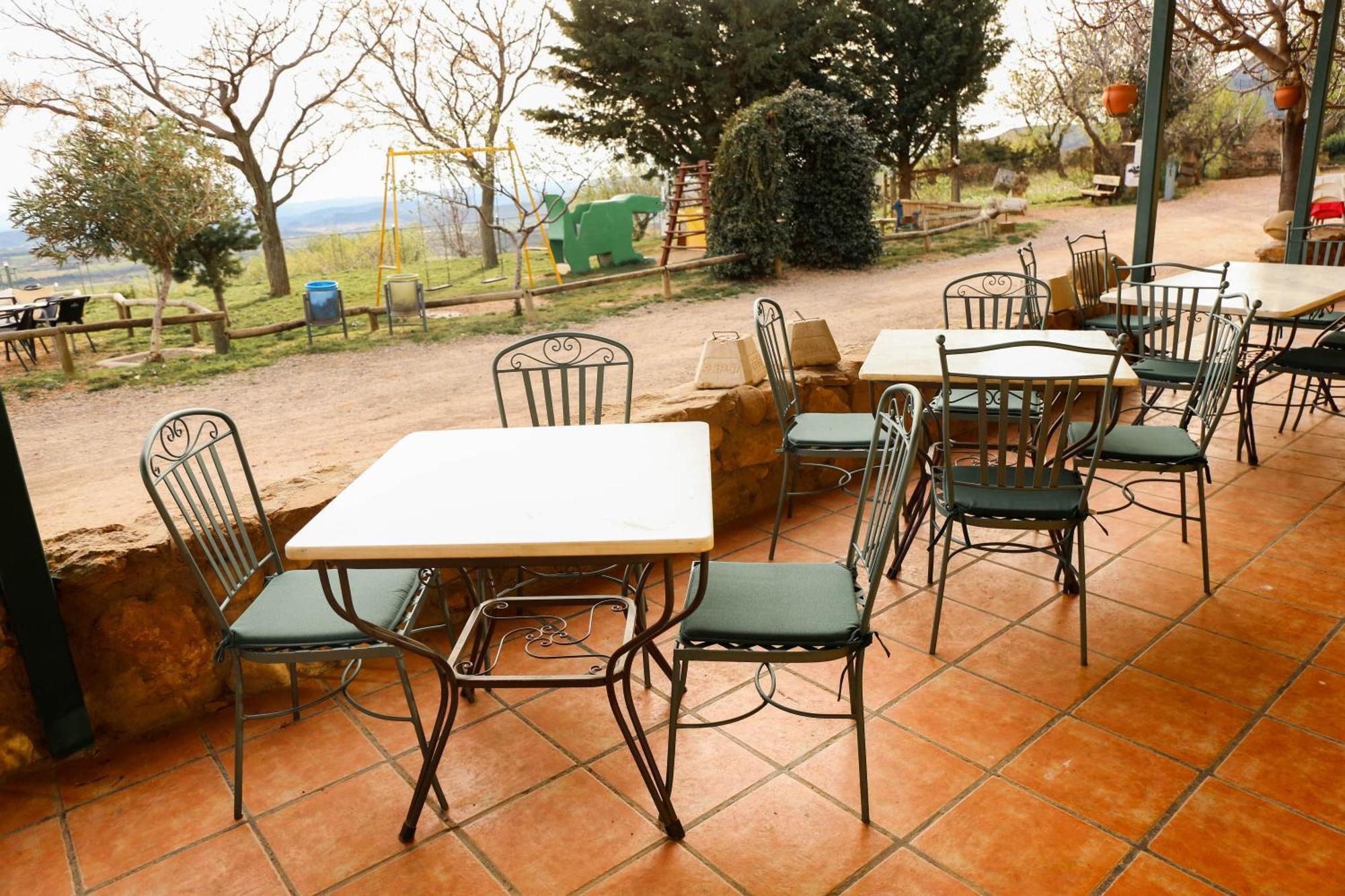 Camping Castillo De Loarre Exterior foto