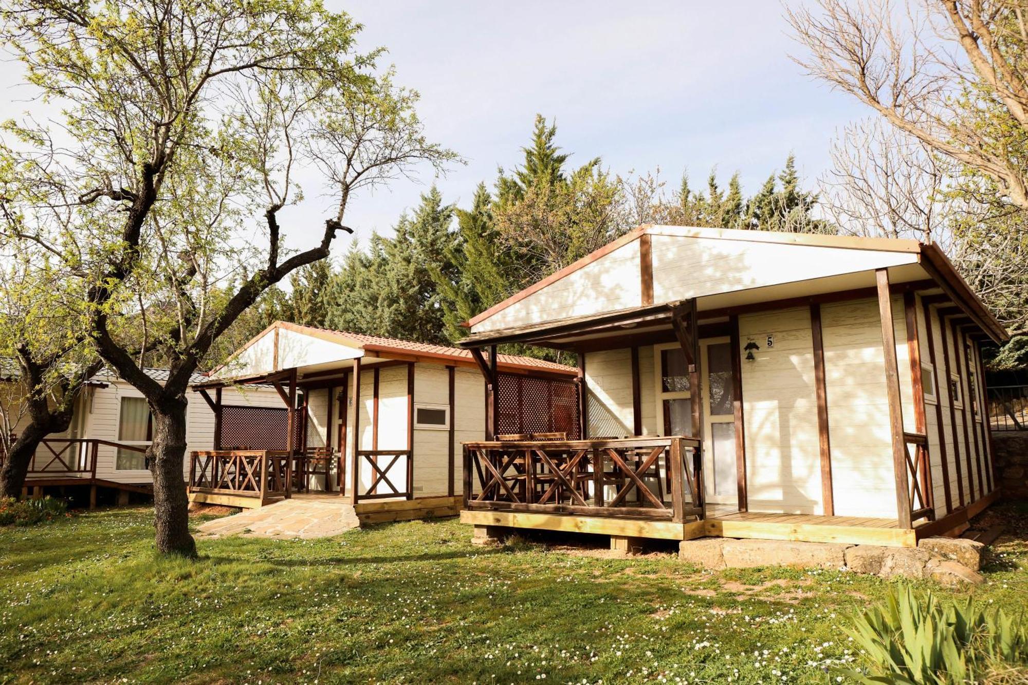 Camping Castillo De Loarre Exterior foto