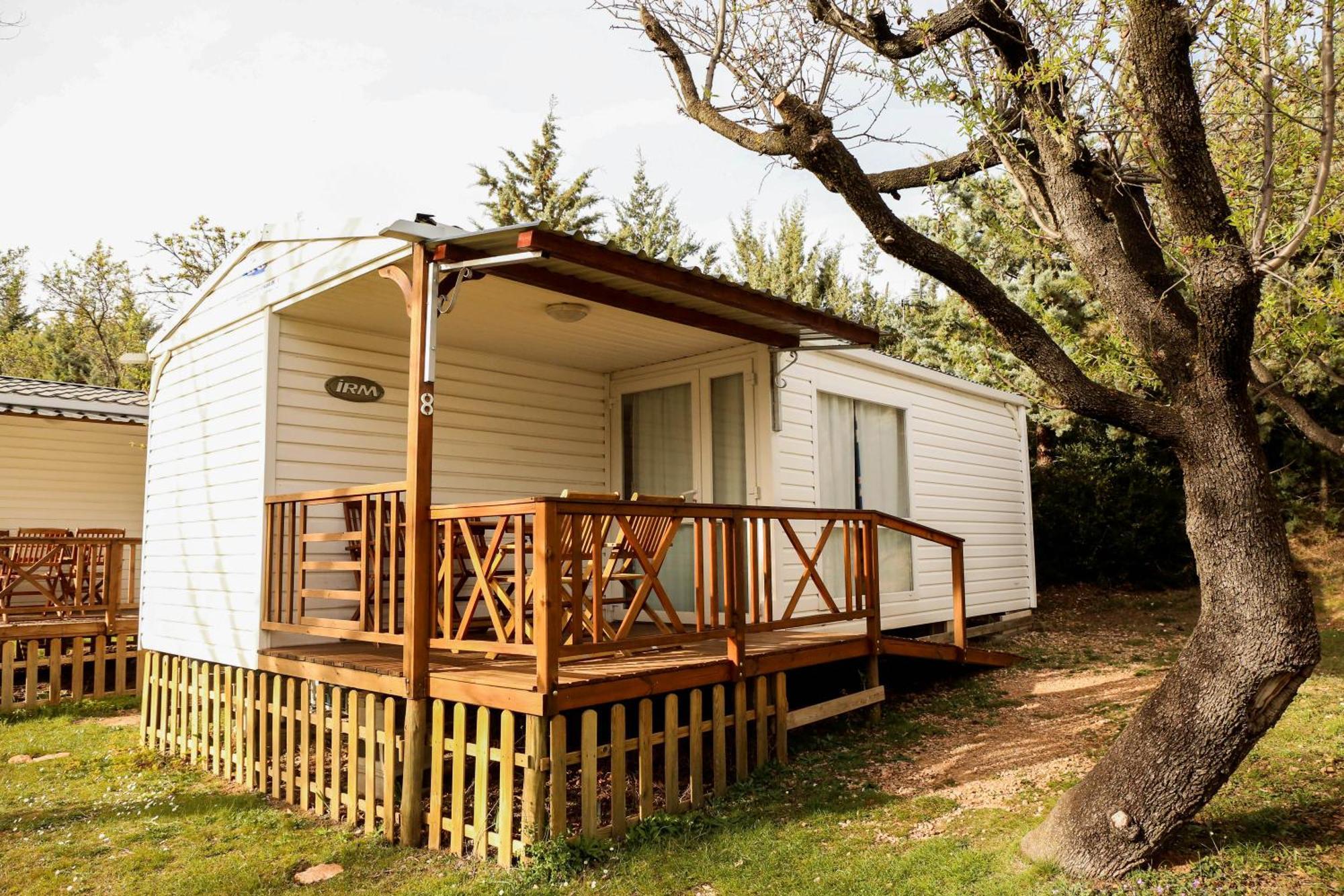 Camping Castillo De Loarre Exterior foto